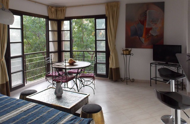 MARRAKECH TOWN CENTER RENTAL, SUPERB VIEW IMPRENABLE ON GARDEN MAJORELLE 90M²