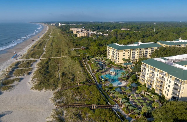 Marriott Barony Beach Club oceanside courtyard view 2BR/2BA villa 6/27/26-7/2/26