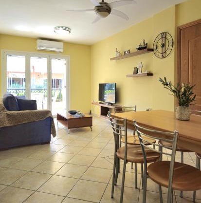 Mary's luxury apartment Elaia 2