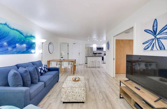 Maui Banyan F-103 Stunning 2 Bedroom Condo With AC