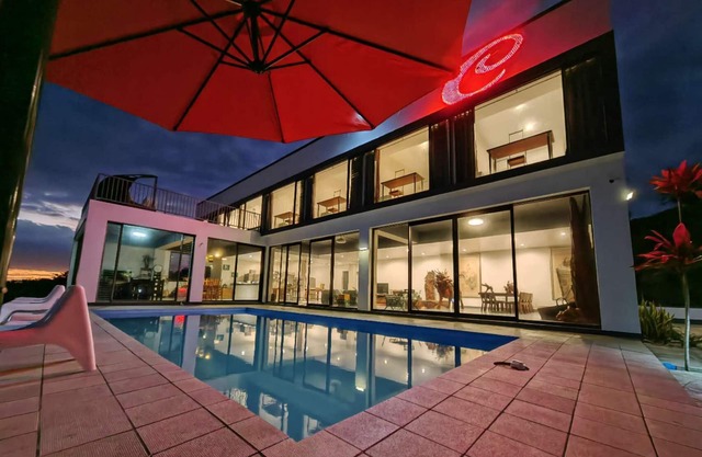 Maui Bay Home Stay Villa