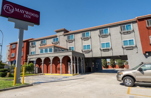 Maywood Inn