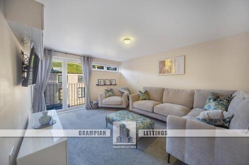 Mearns Street Lodge ✪ Grampian Lettings Ltd