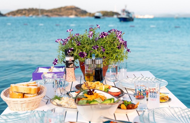 Melengeç Otel