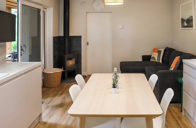 Menai Lodge - UK47604