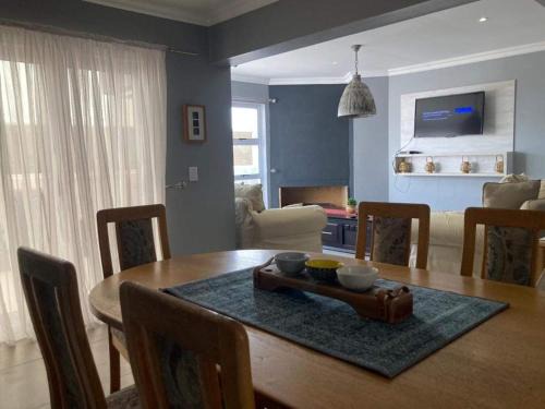 Meransha Langstrand Self Catering CC