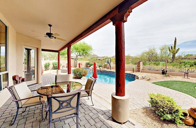 Mesa Desert Luxury Retreat