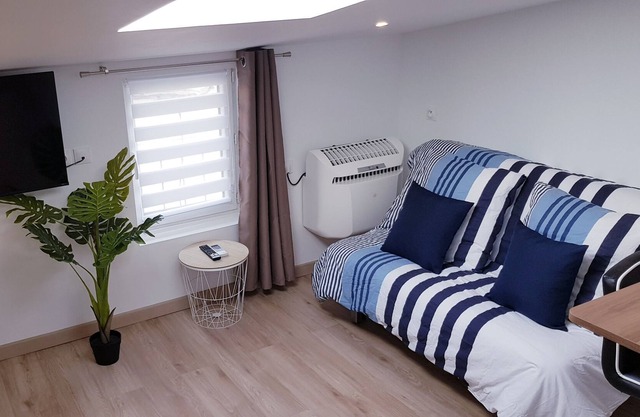 "Mezzo" Air-conditioned studio in the hyper-center of Niort