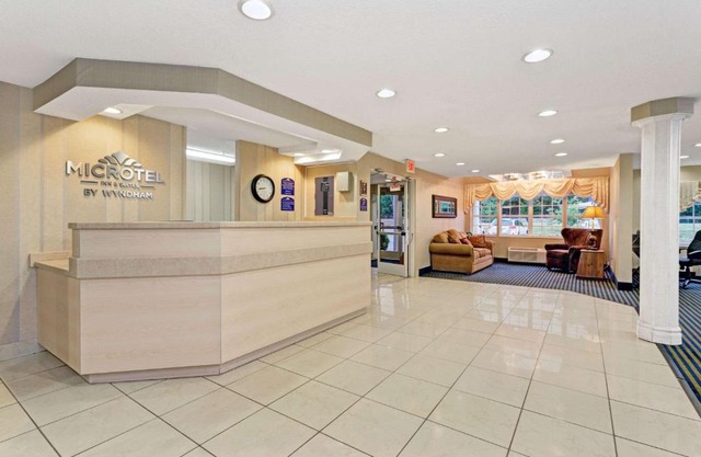 Microtel Inn & Suites by Wyndham Florence/Cincinnati Airpo