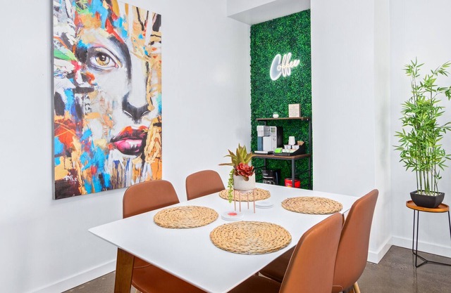 Mid Century Modern Downtown Phoenix Unit