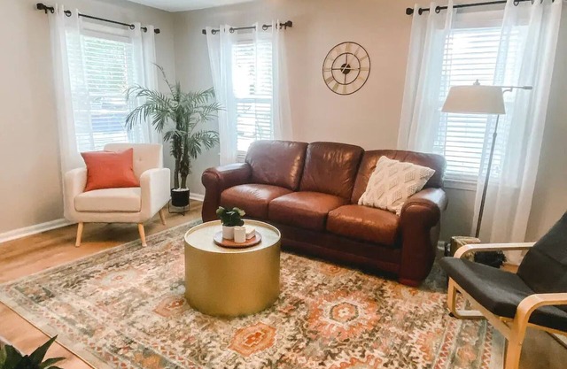 Mid-Century Modern Elegance