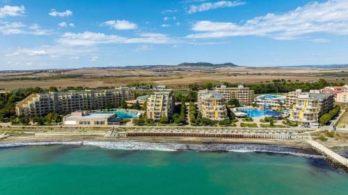Midia Family Resort