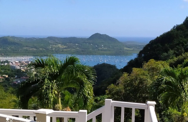 MIGALINE. Creole villa with breathtaking views of the Caribbean Sea