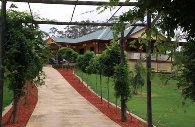 Misty Mountain Farm Stay - Last Minute Booking