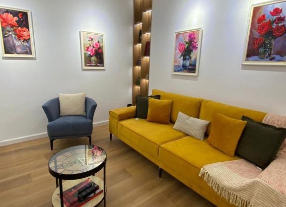 MJolly Apartment