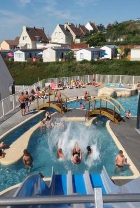 Mobil home au bord de la mer, vue sur la mer camping de la falaise à Equihen-Plage