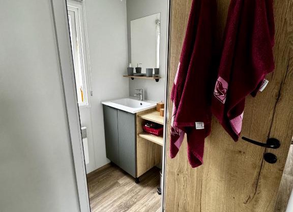 Mobile-home 3 chambres chaleureux et calme