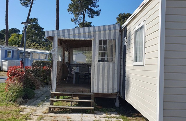 Mobile home by the sea in 4-star SIBLU campsite with lots of activities