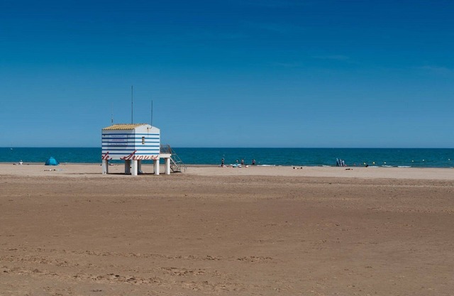 Mobile home for 6 people with terrace at the campsite Ensoya (3 stars) in Sigean