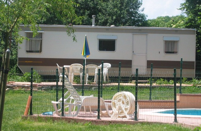 Mobilehome at Camping La Mouline with swimming pool