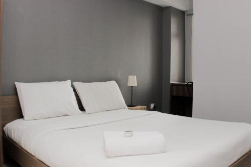 Modern 2BR at Springlake Summarecon Bekasi Apartment By Travelio