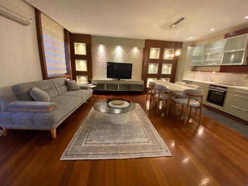 Modern 2BR Flat Near Nişantaşı