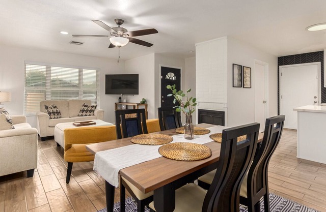 ✴️ Modern 3 Bed Home Minutes from Downtown Phx ✴️