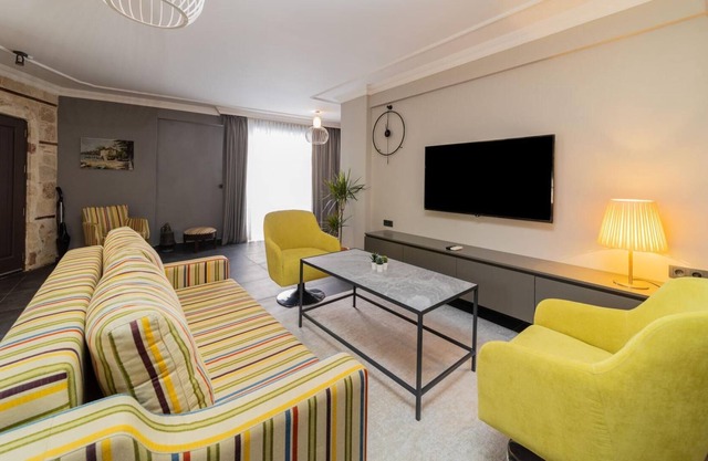 Modern and Fully Furnished Flat in Antalya