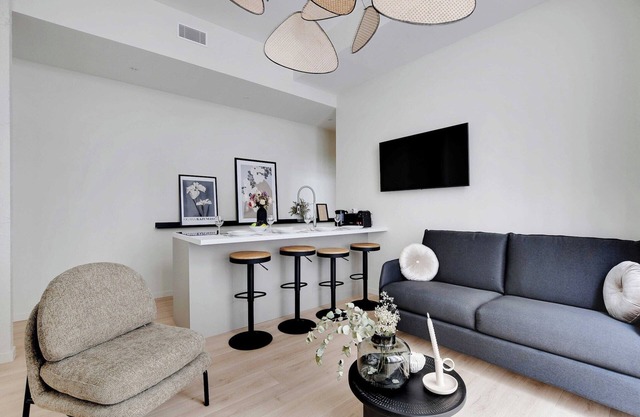 Modern Apartment - 2BR/6P - Eiffel Tower