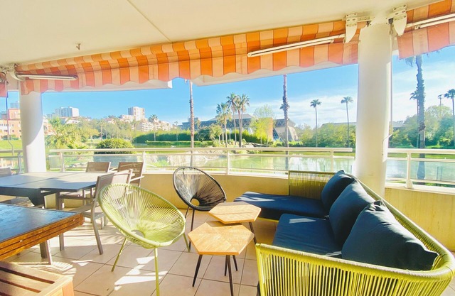 Modern apartment with lake view and pool 10 minutes from Cannes