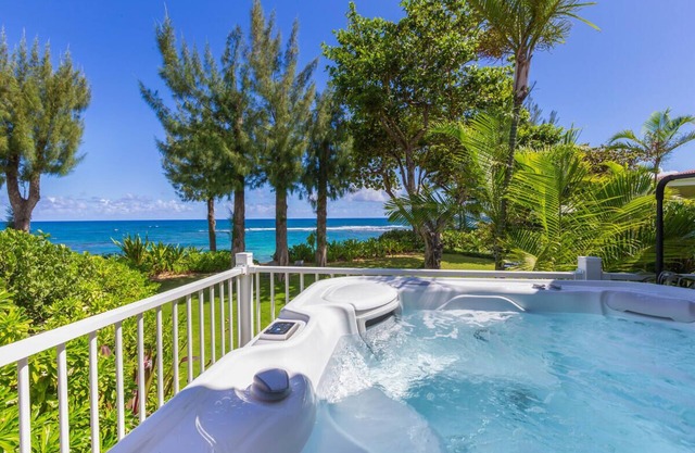 Modern Beachfront Estate near Tunnels, Sleeps 12