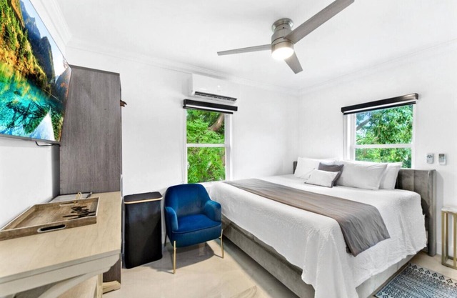 Modern Coastal Suite | Walk to Beach + Dining