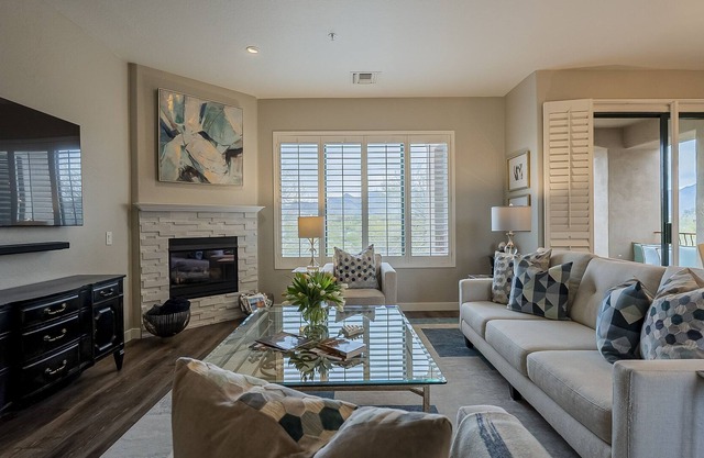 Modern Condo in Private Grayhawk Golf Course Community- Stunning Mountain Views!