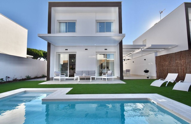 Modern luxury Villa Blanco Chiclana with private pool in La Barrosa