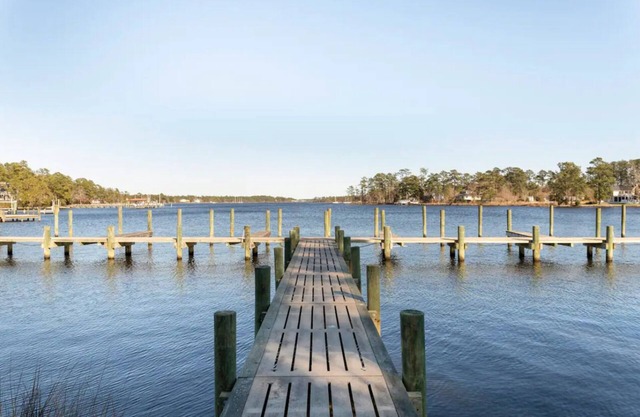 Modern Fishing Cottage with Boat Slip