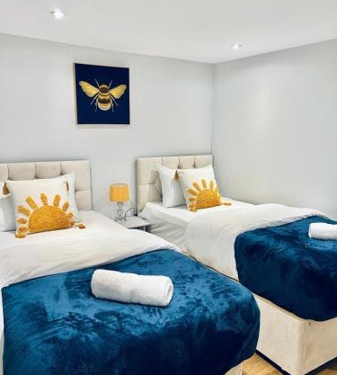 Modern Folkestone Habour 3 Bedroom Ground Floor Apartment