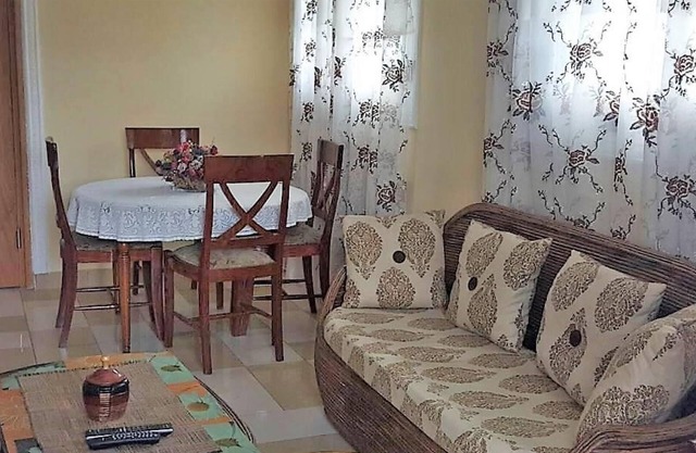 MODERN FURNISHED APARTMENT IN AKWA 2 ROOMS CLIMATIZED