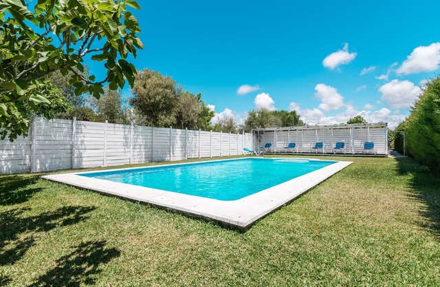 Modern Holiday Home "El Olivo" with Pool
