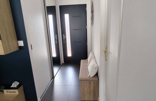 Modern house with garden - 4 bedrooms - 10 min from the beaches of Royan