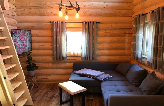 Modern log chalet (75m2) with its own sauna