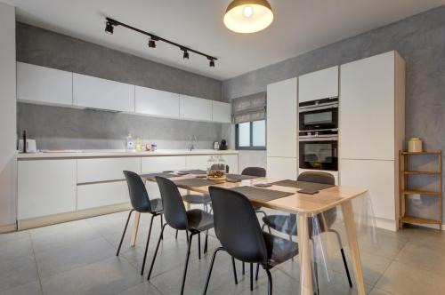 Modern Marsaxlokk Apartment