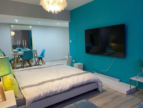 Modern Oasis