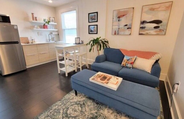 Modern - Quiet - Central Apartment.n