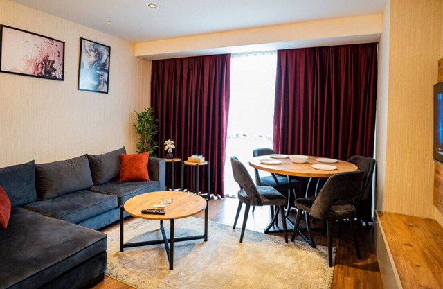 Modern Studio Apartment near Mall of Istanbul
