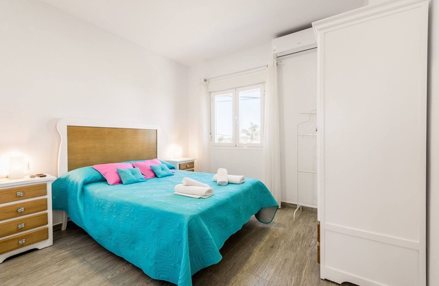 Modern studio apartment - La Higuera 2