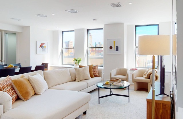 Modern UWS Two-Bedroom Apartment with Amenities