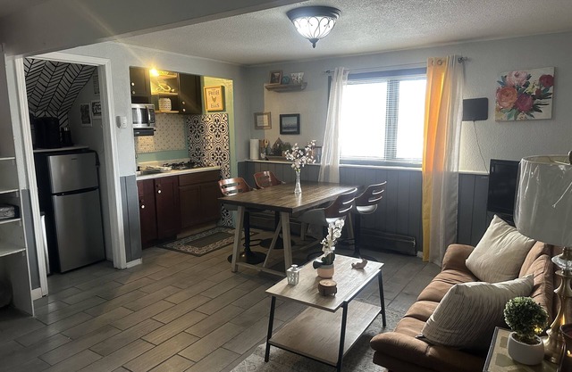 Moderno, Apartamento a Solo 2 Minutos del Finger Lake