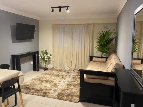 Moderno departamento céntrico, con piscina-Barrio Norte