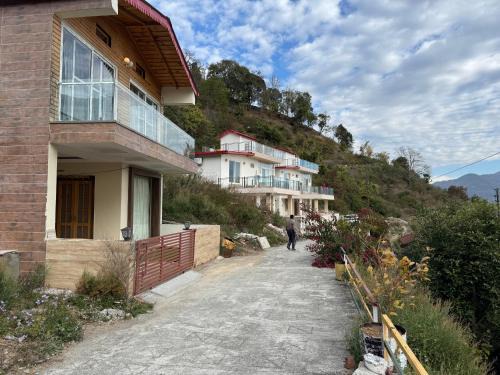 Monal by Shubhs