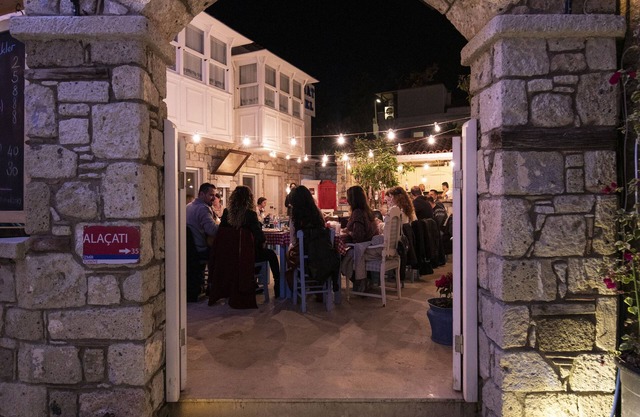 Monat Otel Alacati